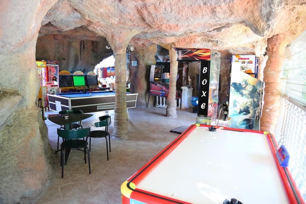 Grand Aquarium Aparthotel Marmaris Bagian luar foto